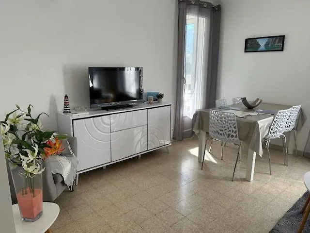 Cassis Rdc Climatise - Parking Gratuit Apartment